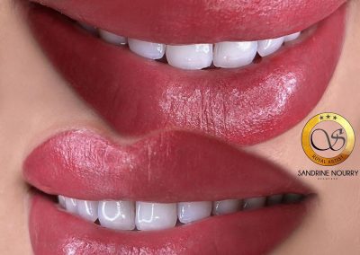 Full lips maquillage permanent bouche by Sandrine Montpellier - Craft master Sviatoslav Otchenash France
