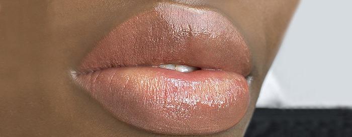 Nudy-lips-maquillage-permanent-lèvres-Montpellier---Aquarelle-lips-by-Sandrine-Craft-master-Sviatoslav-Otchenash-France